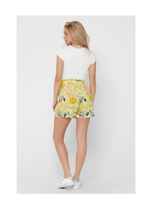 Șort galben ONLY femeie