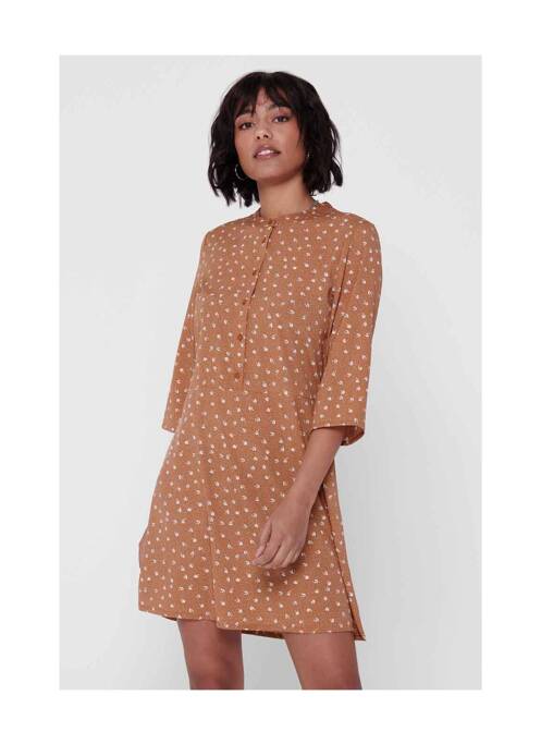 Rochie midi roz JACQUELINE DE YONG femeie