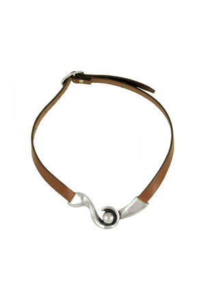 Colier gri N°3 femeie