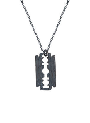 Colier negru N°3 femeie