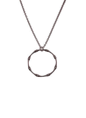 Colier negru N°3 femeie