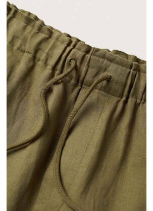 Pantalon 7/8 verde MANGO femeie