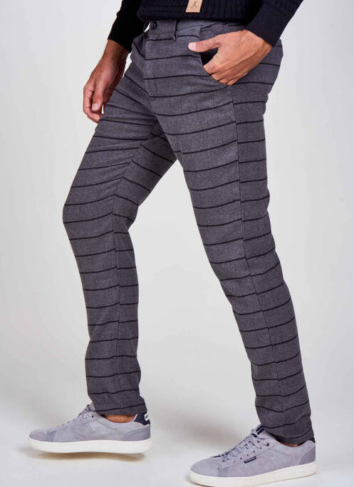 Pantalon chino gri BRUCE & BUTLER  bărbat