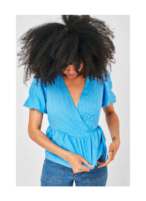 Top albastru NAF NAF femeie