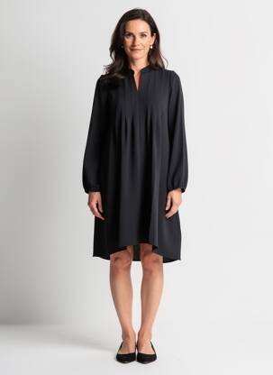 Rochie scurtă croială evazată mâneci lungi negru JULIE GUERLANDE femeie