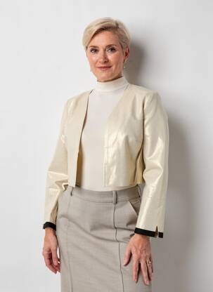 Bolero mâneci lungi bej JULIE GUERLANDE femeie