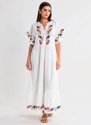 Rochie lungă croială evazată mâneci scurte alb OBJECT femeie
