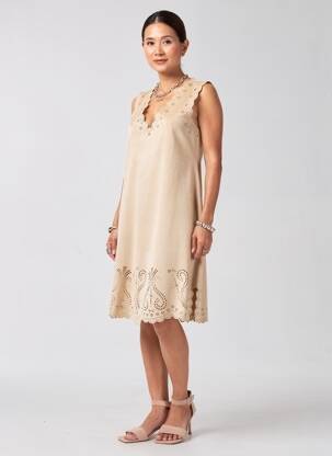 Rochie scurtă fără mâneci fără mâneci bej TRICOT CHIC femeie
