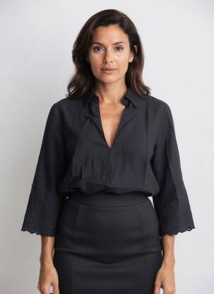 Top guler în v mâneci 3/4 negru MOLLY BRACKEN femeie