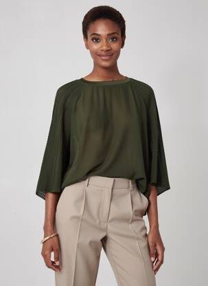 Top țesătură crep mâneci 3/4 verde SKFK femeie