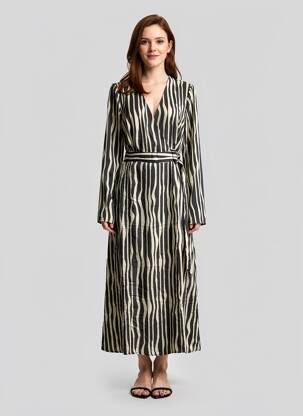 Rochie lungă negru MANGO femeie