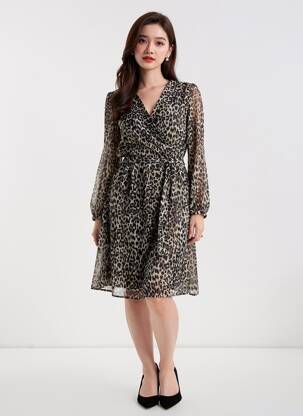 Rochie midi guler în v bej ONLY femeie