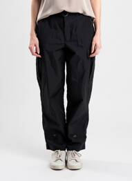 Pantalon cargo negru YUGEN femme