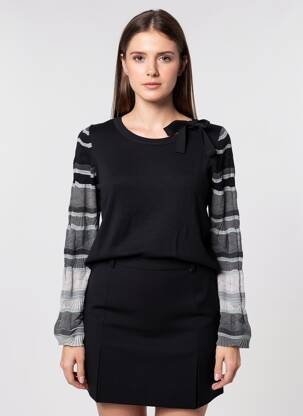 Pulover croială cambrată mâneci lungi negru BRAMANTE femeie