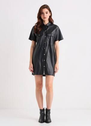 Rochie scurtă mâneci scurte mâneci scurte negru BERSHKA femeie