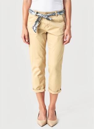 Pantalon 7/8 închidere cu fermoar sub clapetă cu nasturi bej LE TEMPS DES CERISES femeie