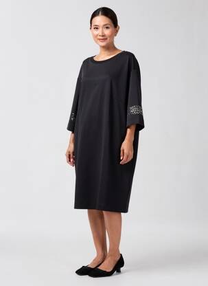 Rochie midi mâneci 3/4 mâneci 3/4 negru MAT. femeie