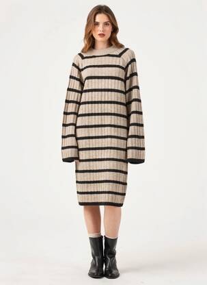 Rochie pulover croială cambrată mâneci lungi maro B.YOUNG femeie