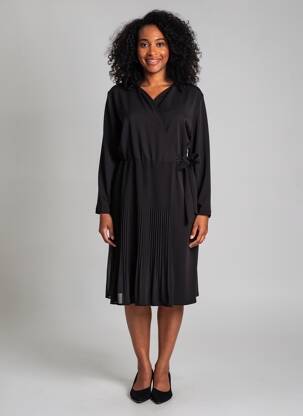 Rochie midi țesătură crep mâneci lungi negru SIGNE NATURE femeie