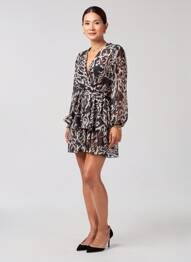 Rochie scurtă croială fluidă mâneci lungi negru MADE IN ITALY femeie