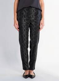 Pantalon slim talie elastică mărime normală negru CISO femeie
