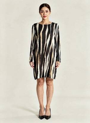 Rochie scurtă mâneci lungi mâneci lungi negru MARC AUREL femeie