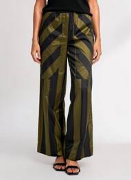 Pantalon larg croială fluidă mărime normală verde ALEMBIKA femme