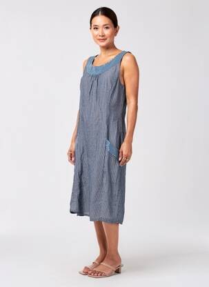 Rochie midi fără mâneci fără mâneci albastru QUATTRO femeie
