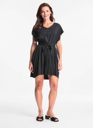 Rochie scurtă mâneci scurte mâneci scurte negru QUATTRO femme