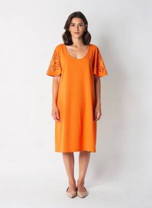 Rochie midi țesătură crep mâneci scurte portocalie LOLITAS&L femeie