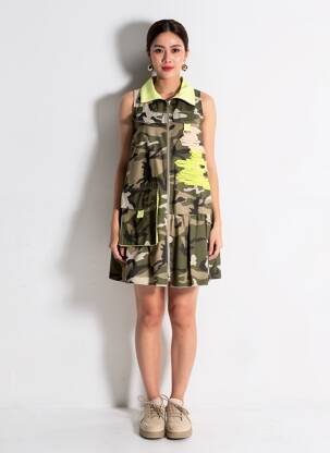 Rochie midi imprimeu fantezie fără mâneci verde TRICOT CHIC femeie