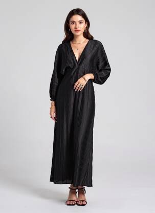 Rochie lungă croială cambrată mâneci 3/4 negru SENES femeie