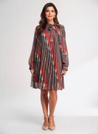 Rochie scurtă croială evazată mâneci lungi roșu MOLLY BRACKEN femeie