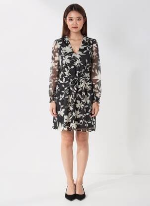 Rochie scurtă mâneci lungi mâneci lungi negru LPB femeie