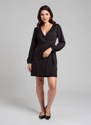 Rochie scurtă mâneci lungi mâneci lungi negru ONLY femeie