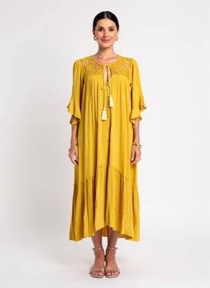 Rochie midi croială fluidă mâneci scurte galben GOA femeie