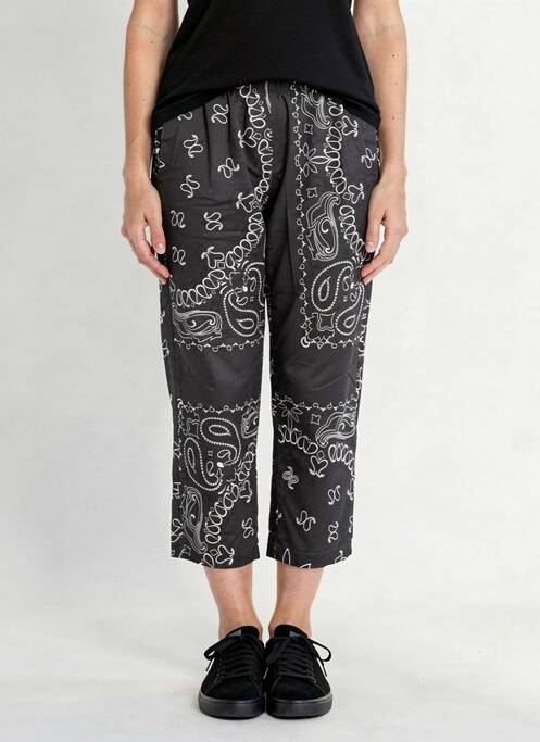 Pantalon trei sferturi croială dreaptă mărime normală negru AROMA femme