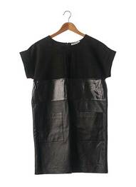 Rochie scurtă închidere cu fermoar la spate mâneci scurte negru MAX & MOI femme