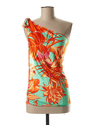 Top portocaliu VERSUS femeie