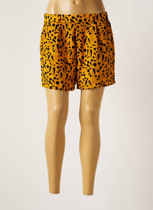 Șort galben MOLLY BRACKEN femeie