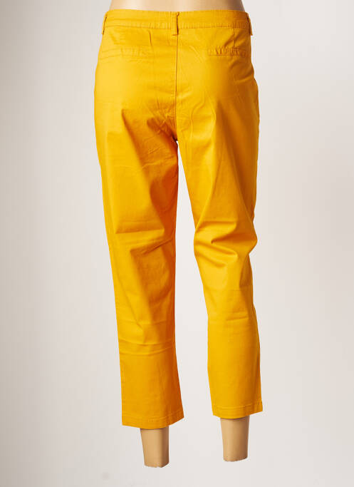 Pantalon trei sferturi portocaliu A BELLE femeie