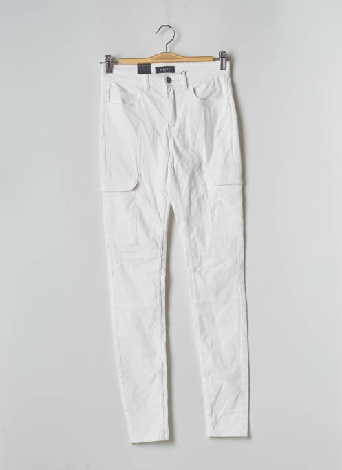 Blugi cu croială slim alb PIECES femeie