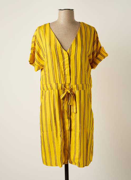 Salopetă scurtă galben VILA femeie