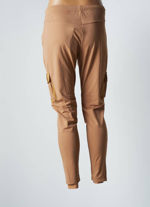 Trening bej HBT femeie