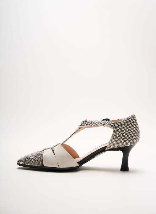 Sandale/Pantofi decupați bej HISPANITAS femeie