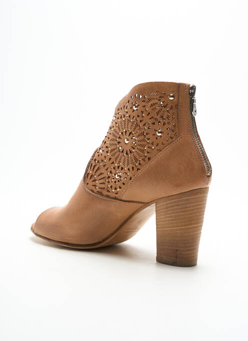 Botine/Ghete maro LA ZAMPA femeie