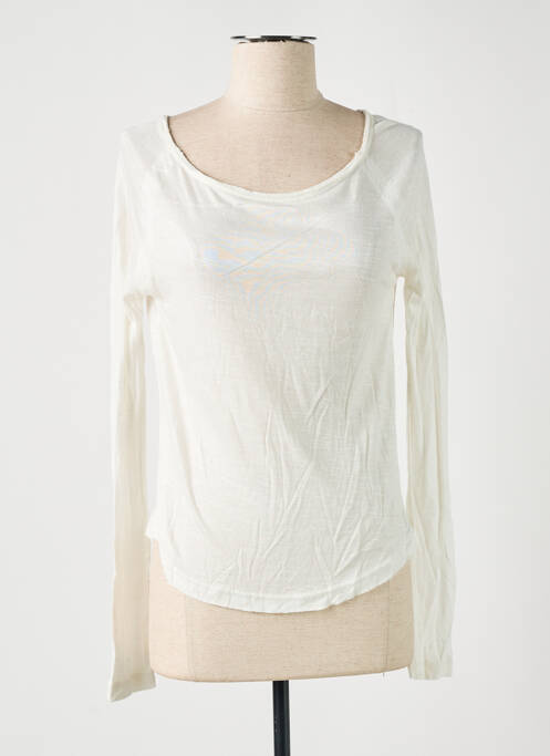 Top alb RED + femeie