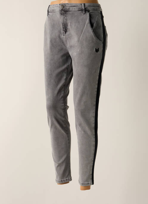 Blugi cu croială slim gri HBT femeie
