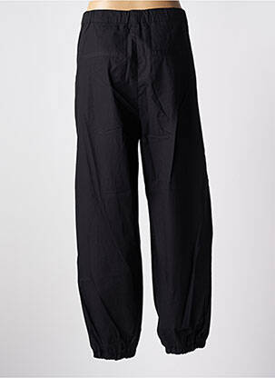 Pantalon drept închidere cu fermoar sub clapetă cu nasturi negru IN WEAR femeie