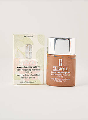 Fond de ten maro CLINIQUE femeie